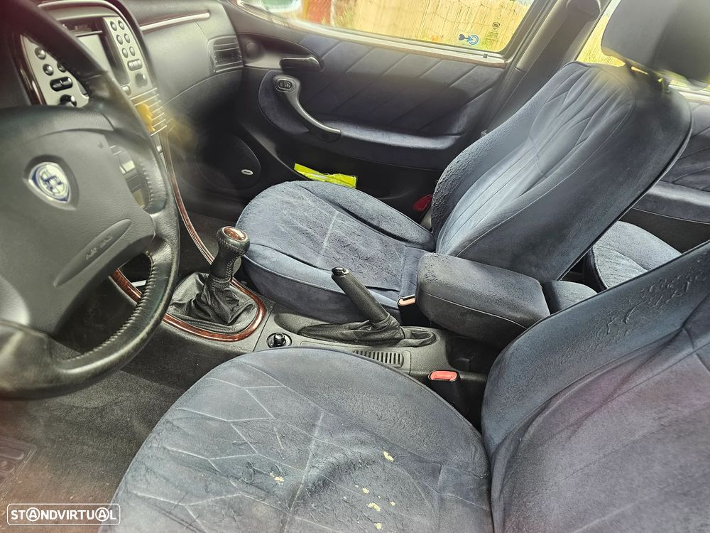 Lancia Lybra 1.8 LX - 4