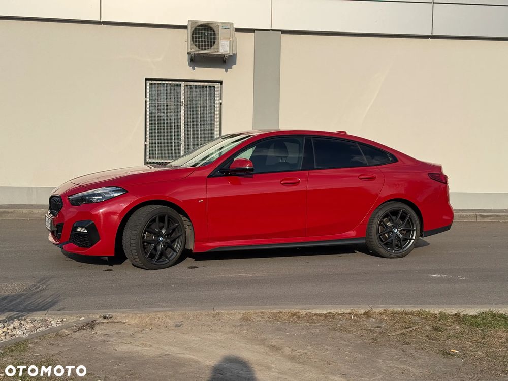 BMW Seria 2 218i - 5