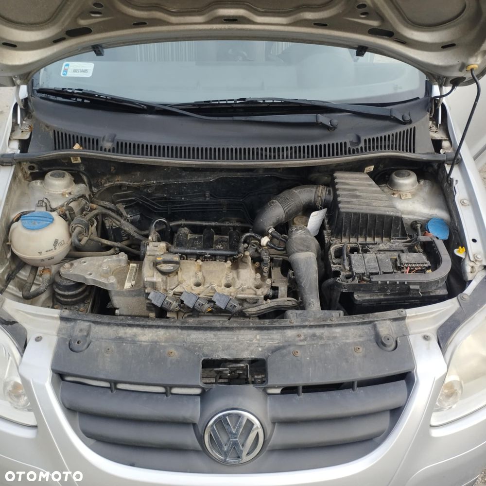 Volkswagen Fox - 5