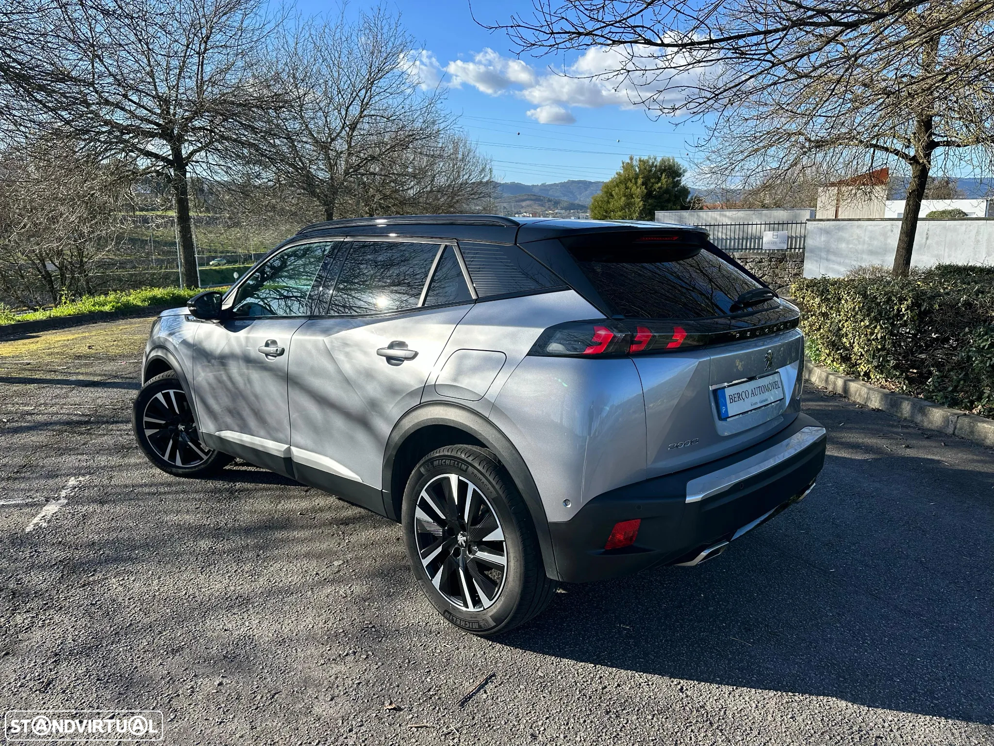 Peugeot 2008 PureTech 155 EAT8 GT Pack - 5
