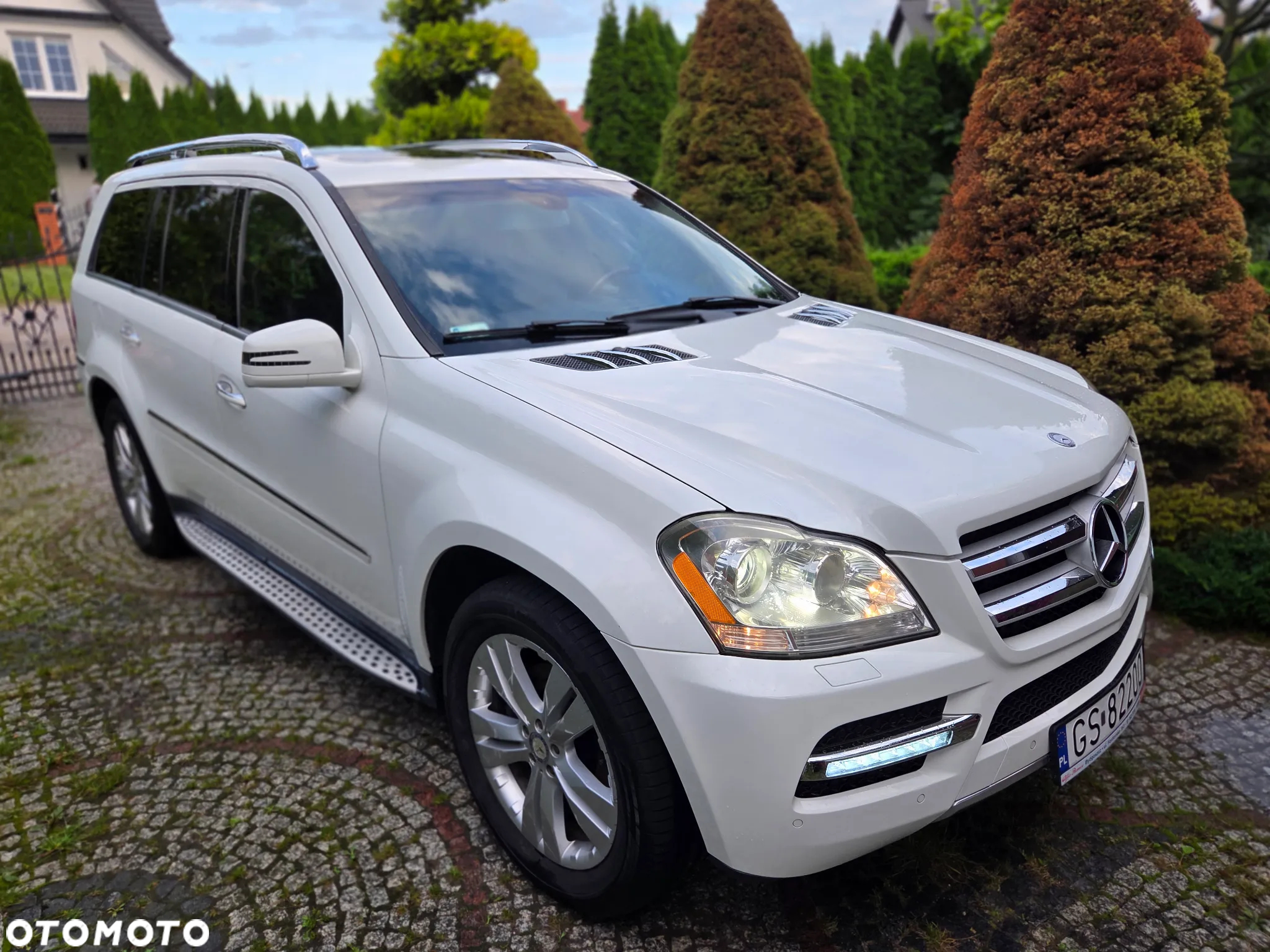 Mercedes-Benz GL 350 CDI BlueEff - 2