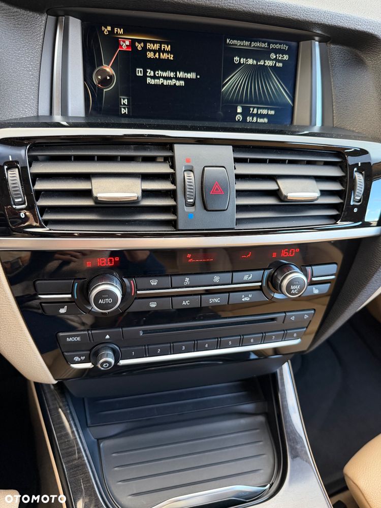 BMW X4 xDrive20d - 16