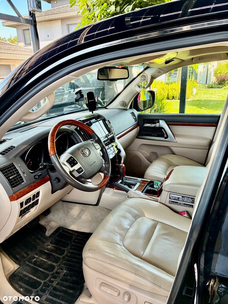 Toyota Land Cruiser LC 4.5 D-4D Prestige - 21