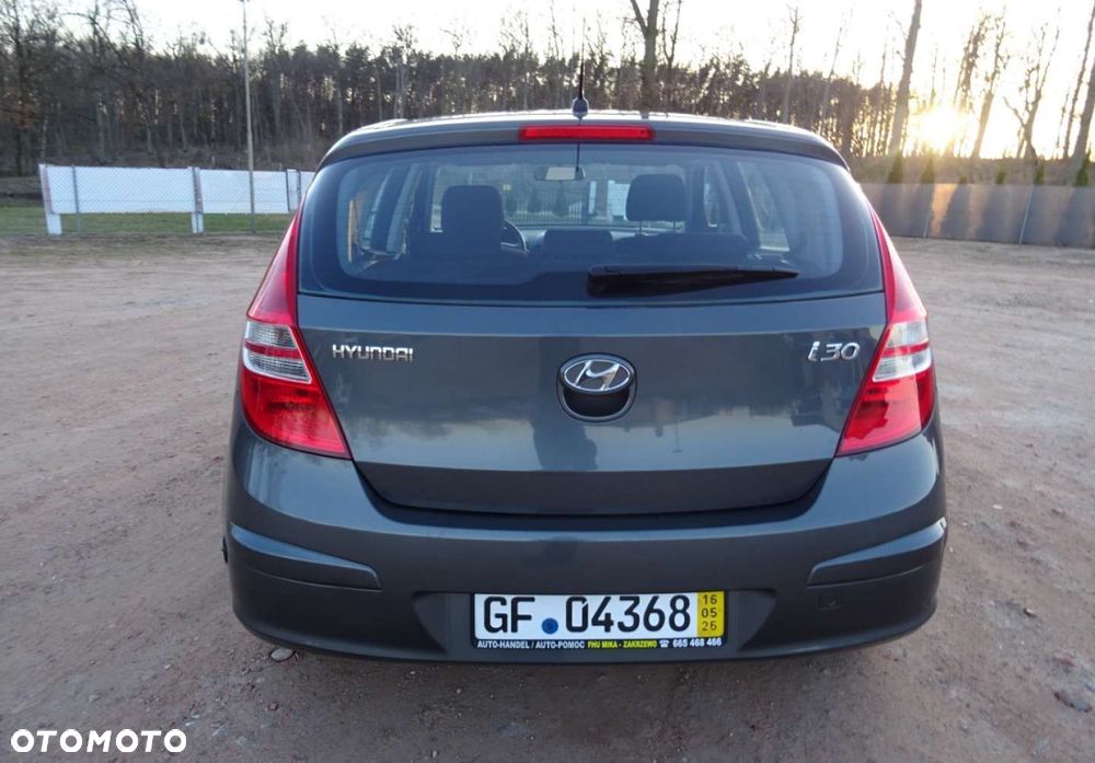 Hyundai i30 - 12