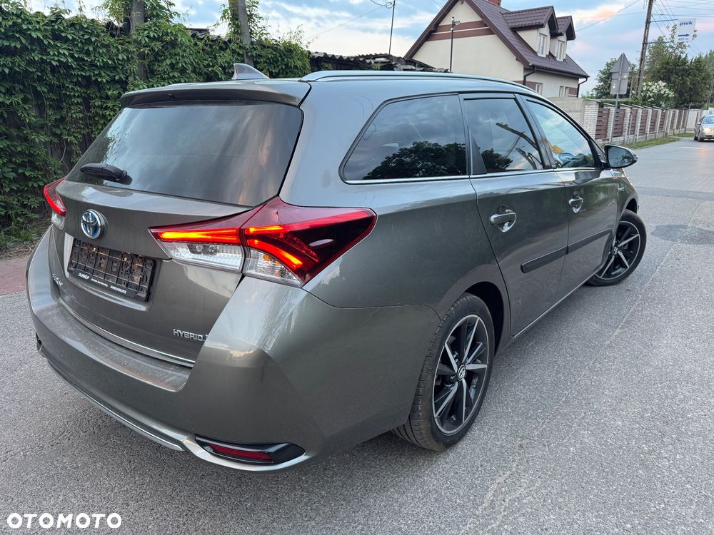 Toyota Auris - 3
