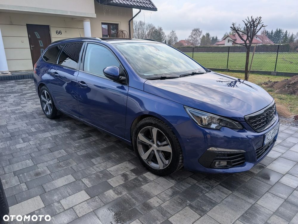 Peugeot 308 2.0 HDi Allure - 2