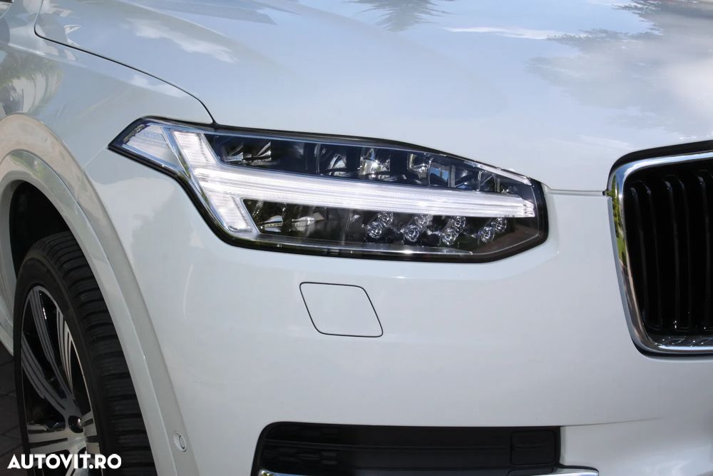 Volvo XC 90 D5 AWD R-Design - 27
