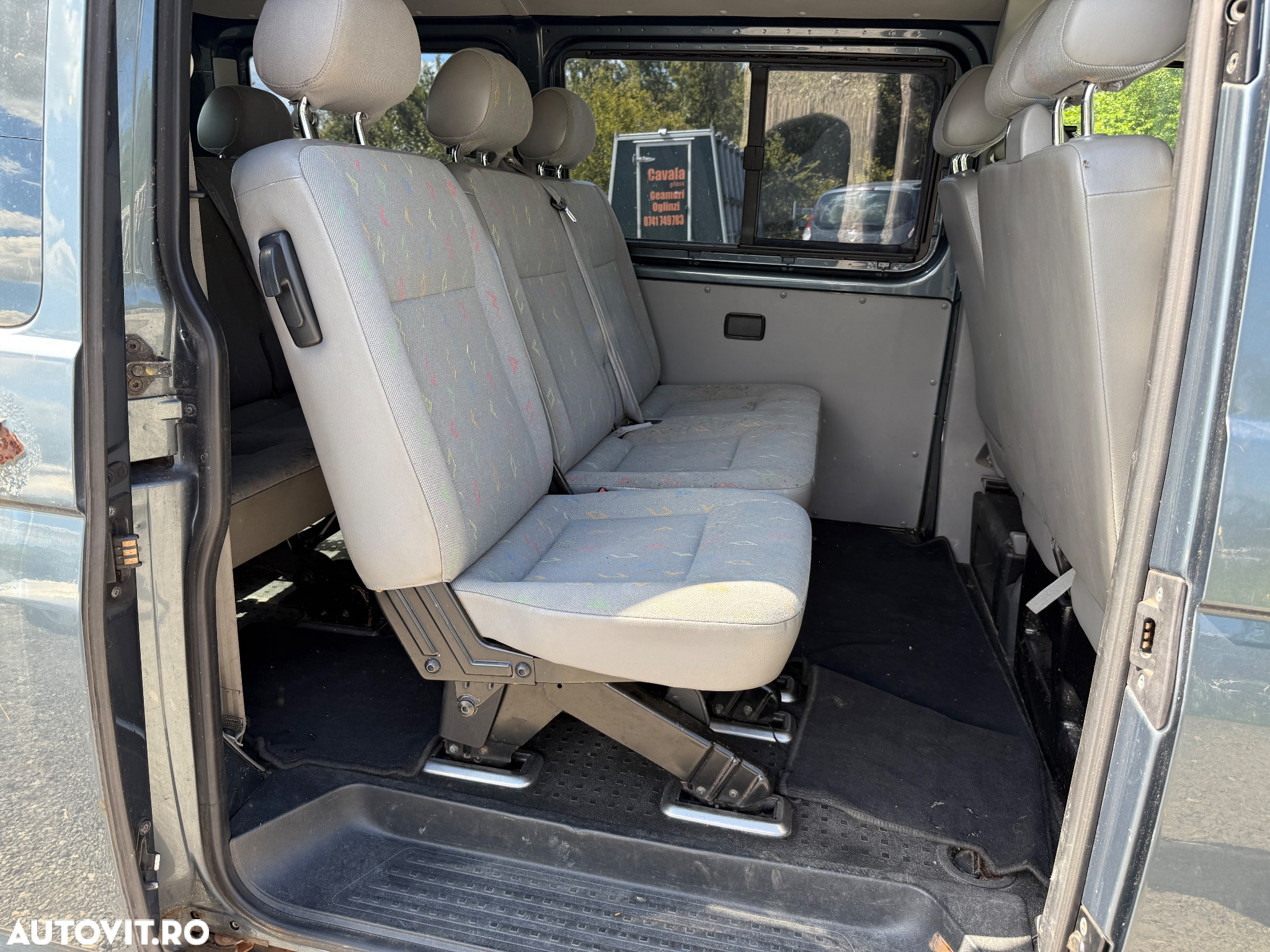 Volkswagen Transporter - 9