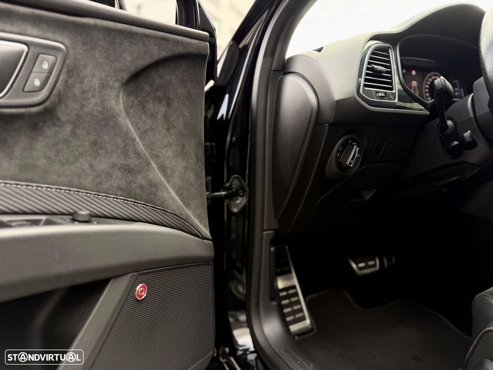 SEAT Leon ST 2.0 TSI S&S 4Drive DSG Cupra 300 Edition Carbon - 15