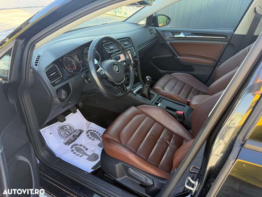 Volkswagen Golf 1.6 TDI DPF BMT Highline - 10