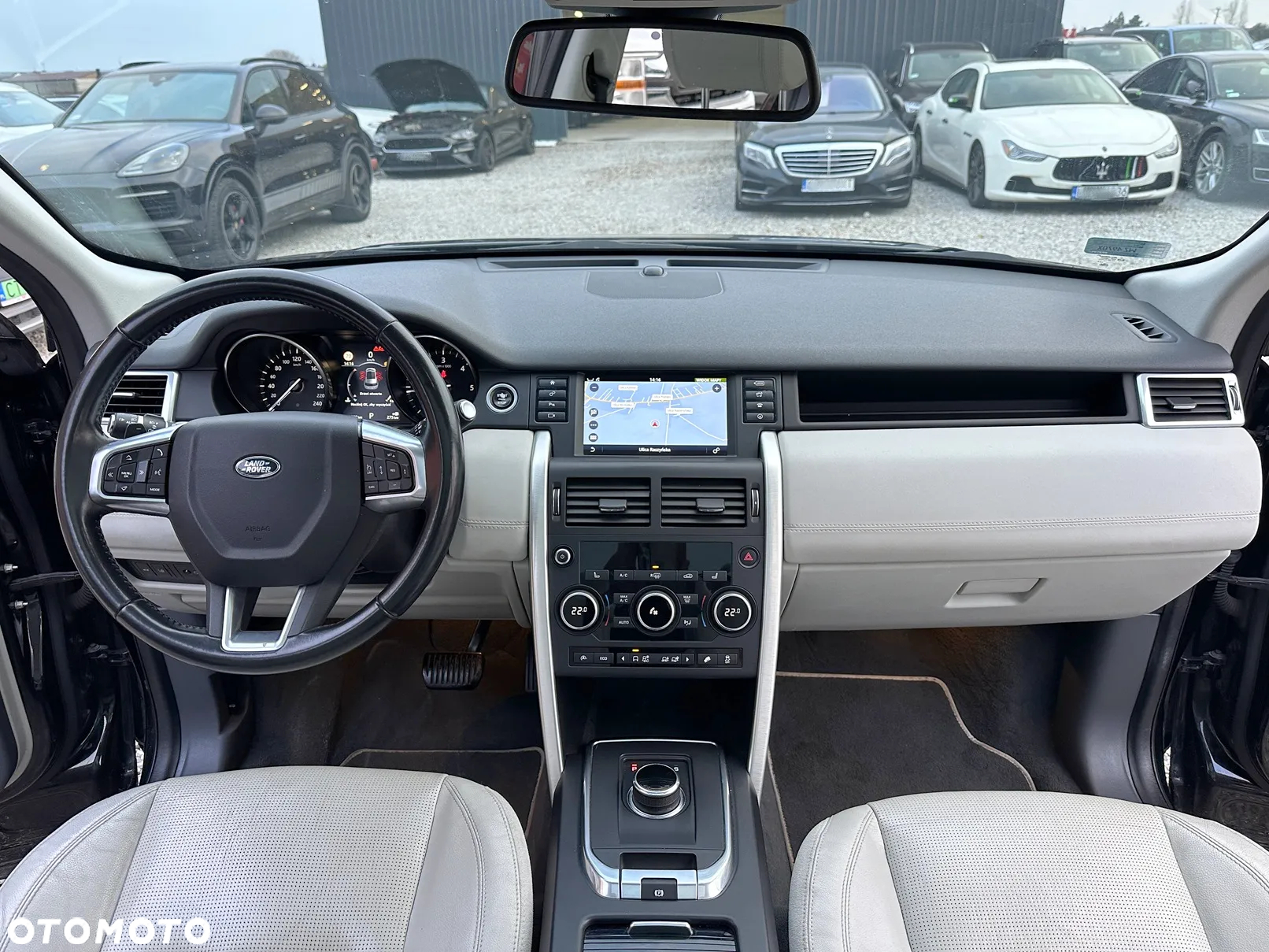 Land Rover Discovery Sport 2.0 TD4 HSE Luxury - 6
