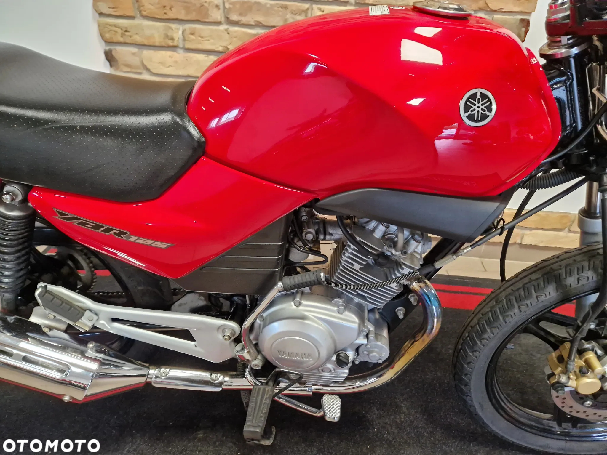 Yamaha YBR - 28