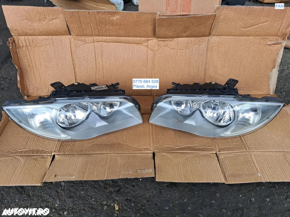 Seria 1 E87 Far stanga dreapta original BMW in stare foarte buna - 1