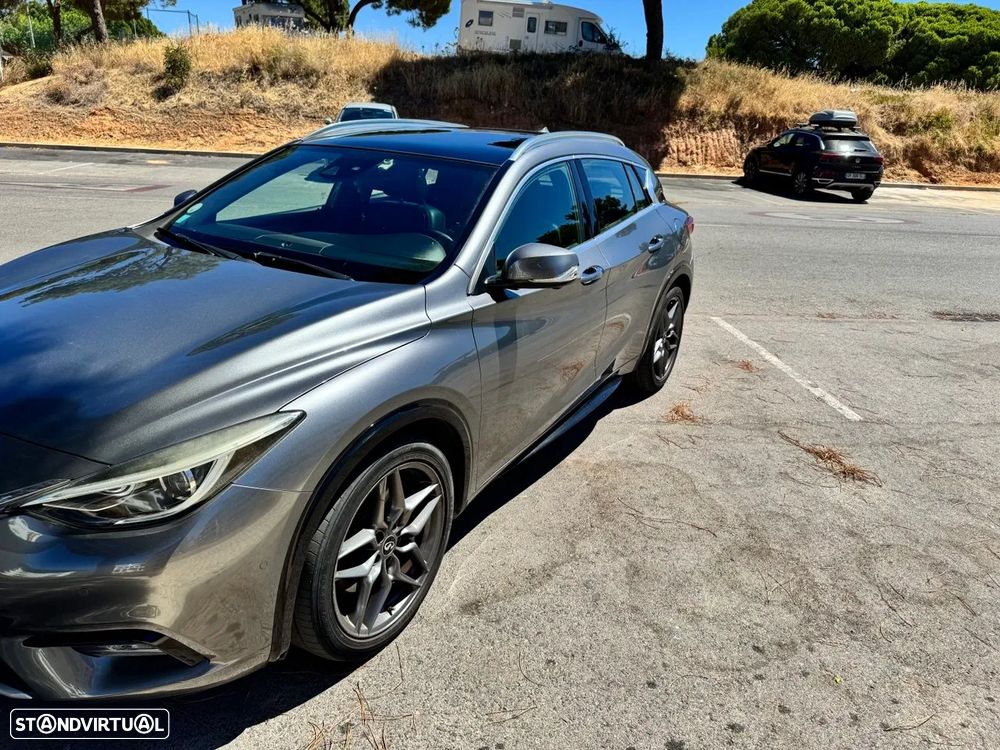Infiniti Q30 2.2d DCT AWD Premium Tech - 2
