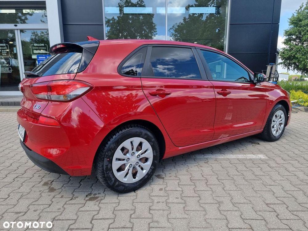 Hyundai i30 1.6 D GET - 13