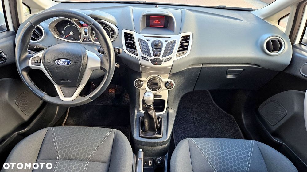 Ford Fiesta 1.25 Titanium - 5