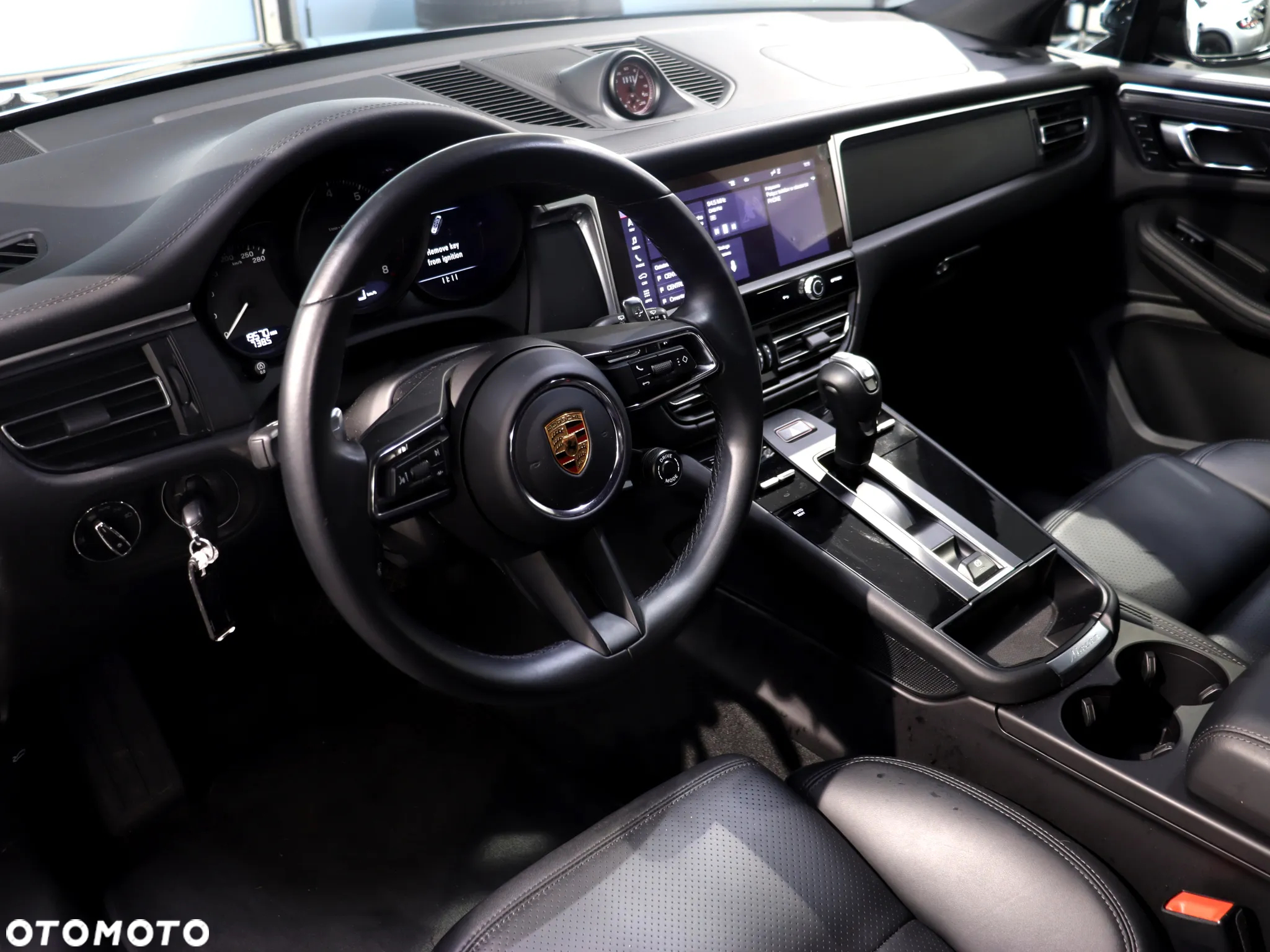 Porsche Macan Standard - 15