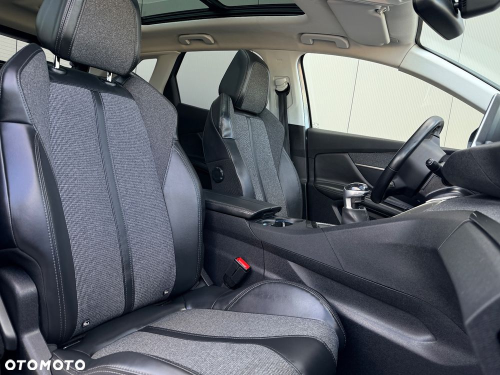 Peugeot 3008 BlueHDi 150 Stop & Start Allure - 25