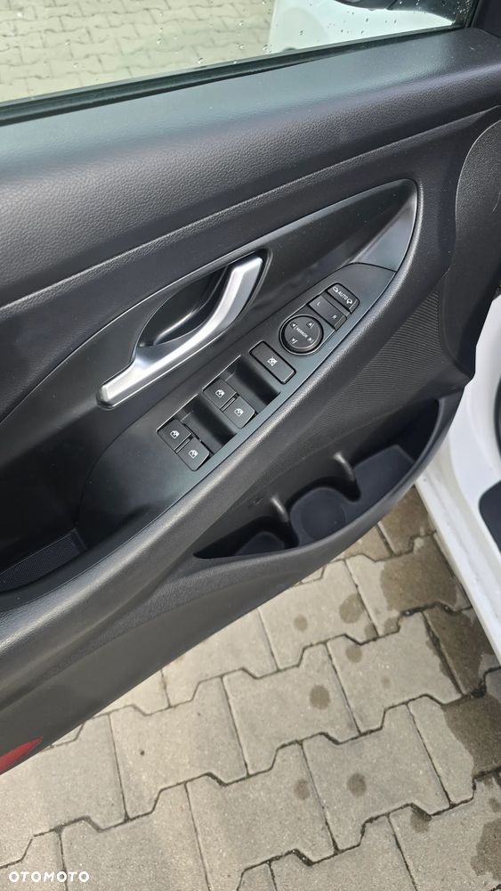 Hyundai i30 - 9