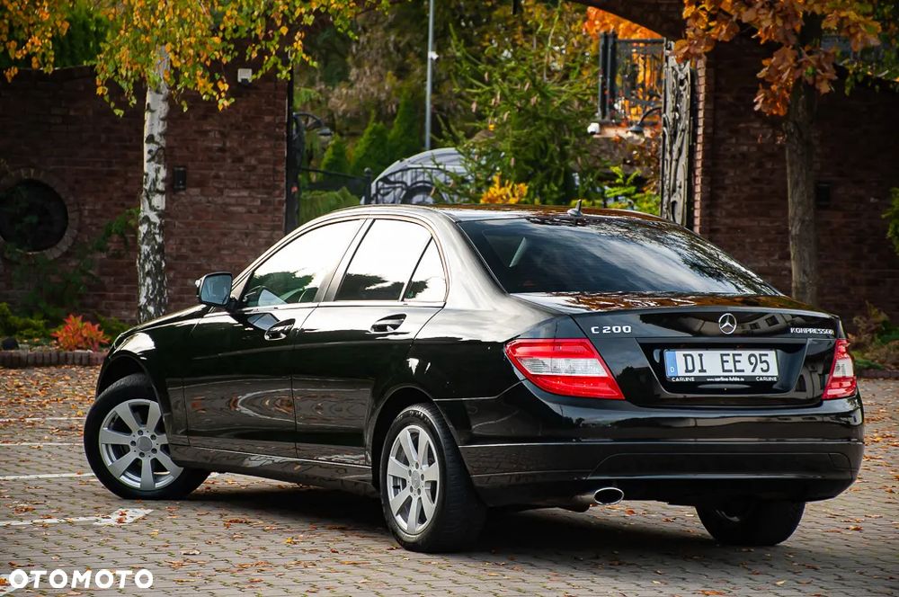 Mercedes-Benz Klasa C 200 Kompressor Classic - 17