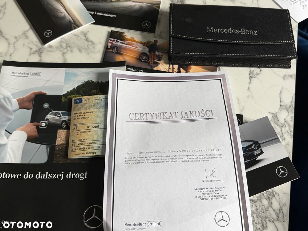 Mercedes-Benz CLS 300 d 9G-TRONIC AMG Line - 21