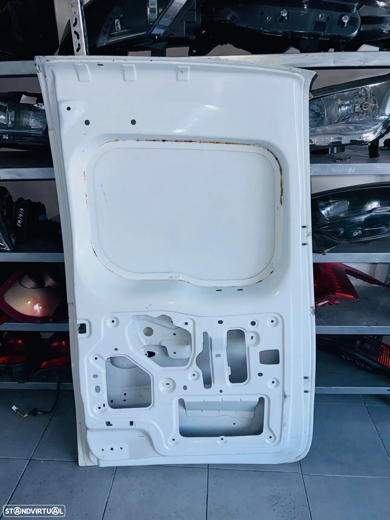 Porta Trás Esquerda Mercedes Citan - 2012 / 2022 - 5