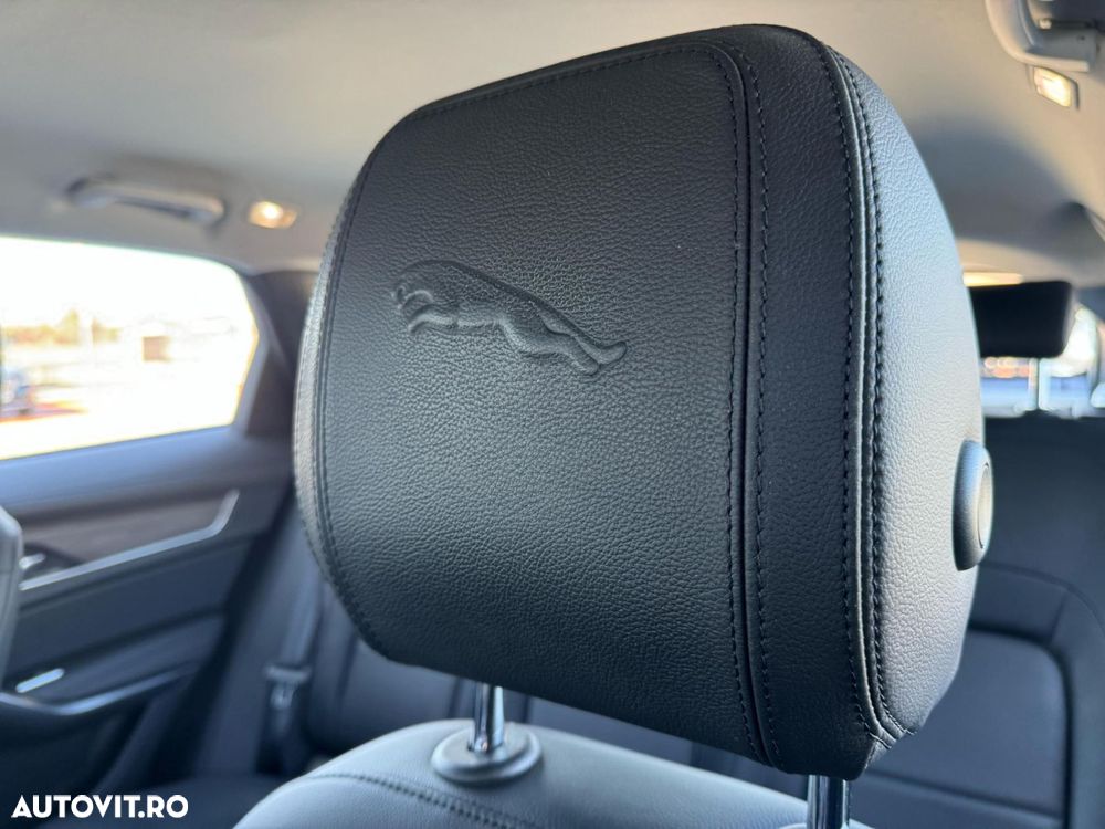 Jaguar F-Pace 20d AWD Aut. Prestige - 14