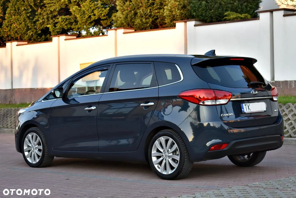 Kia Carens 1.6 GDI Business Line EU6 - 10