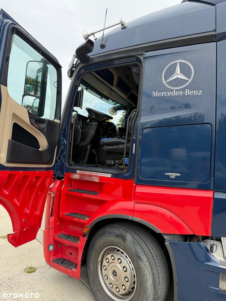 Mercedes-Benz Actros 1845 - 2