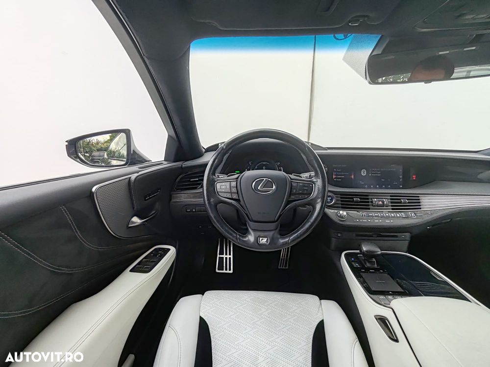Lexus Seria LS - 14