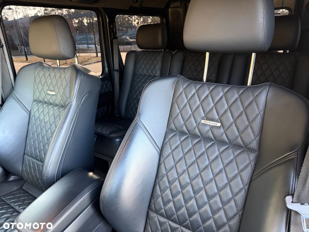 Mercedes-Benz Klasa G 63 AMG AMG SPEEDSHIFT 7G-TRONIC - 31