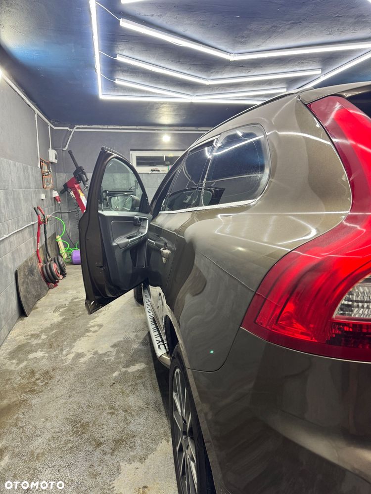 Volvo XC 60 - 3