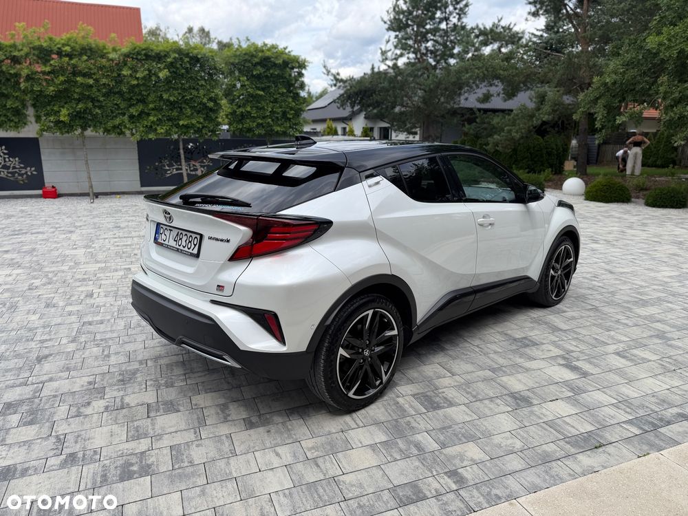 Toyota C-HR - 11