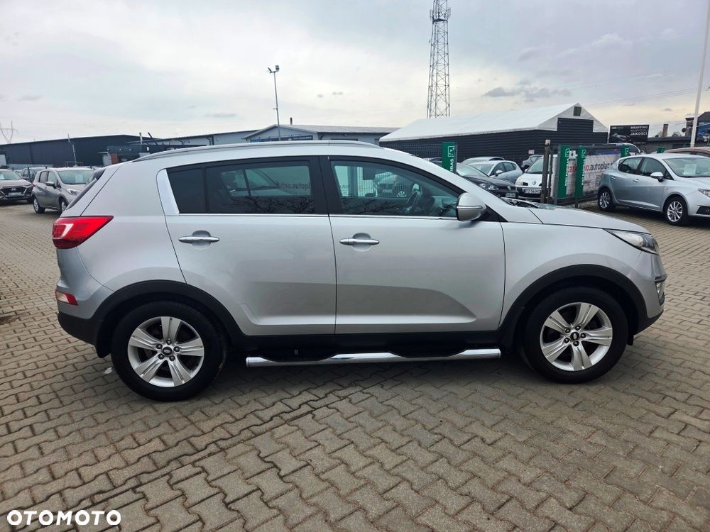 Kia Sportage 2.0 L 2WD - 6