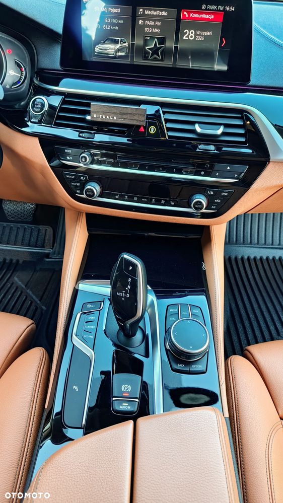 BMW Seria 5 - 31