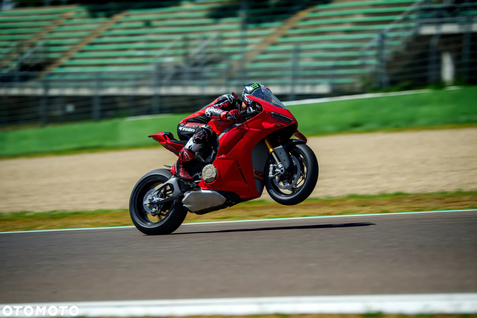 Ducati Panigale V4S - 21