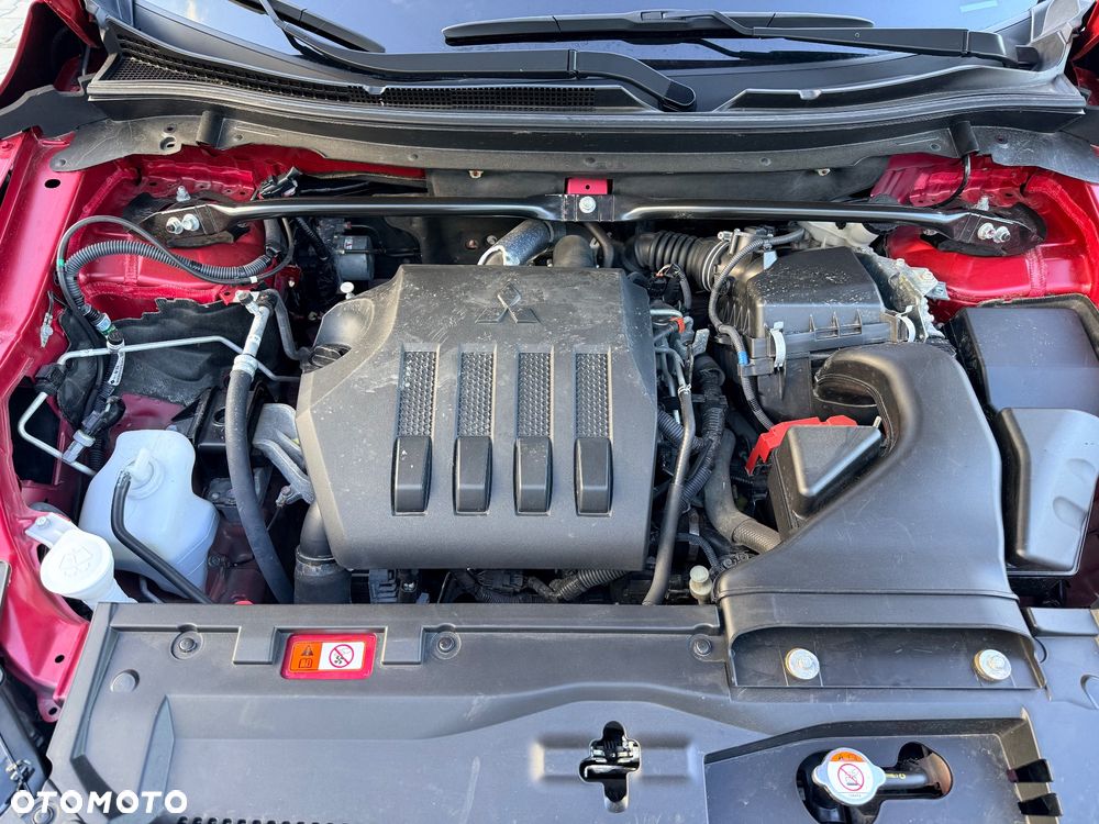 Mitsubishi Eclipse Cross - 37