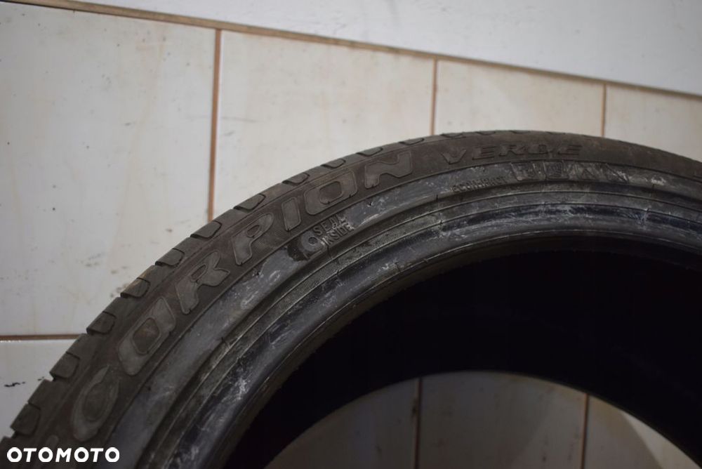 R20 255/40 Pirelli Scorpion Verde Seal Inside - 5
