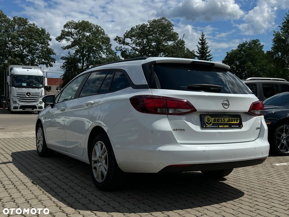 Opel Astra - 6