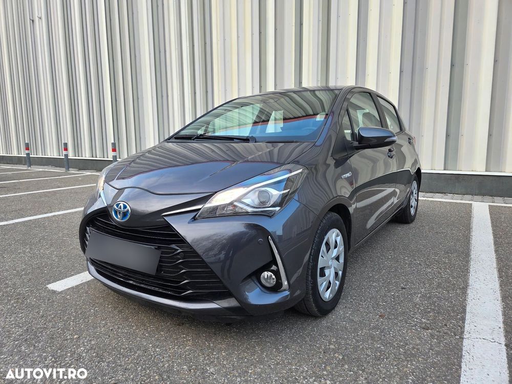 Toyota Yaris 1.5 VVT-i HSD Active - 12
