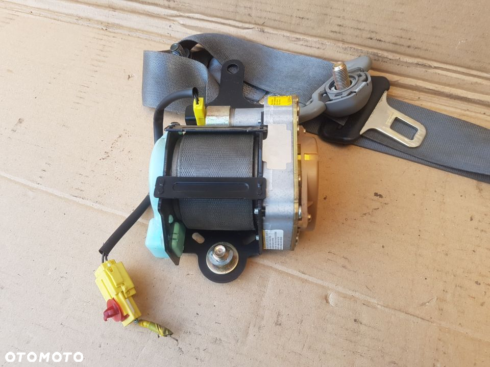 Suzuki Ignis FH 00-03 pasy bezpieczeństwa przód tył klamra zapinka komplet - 2