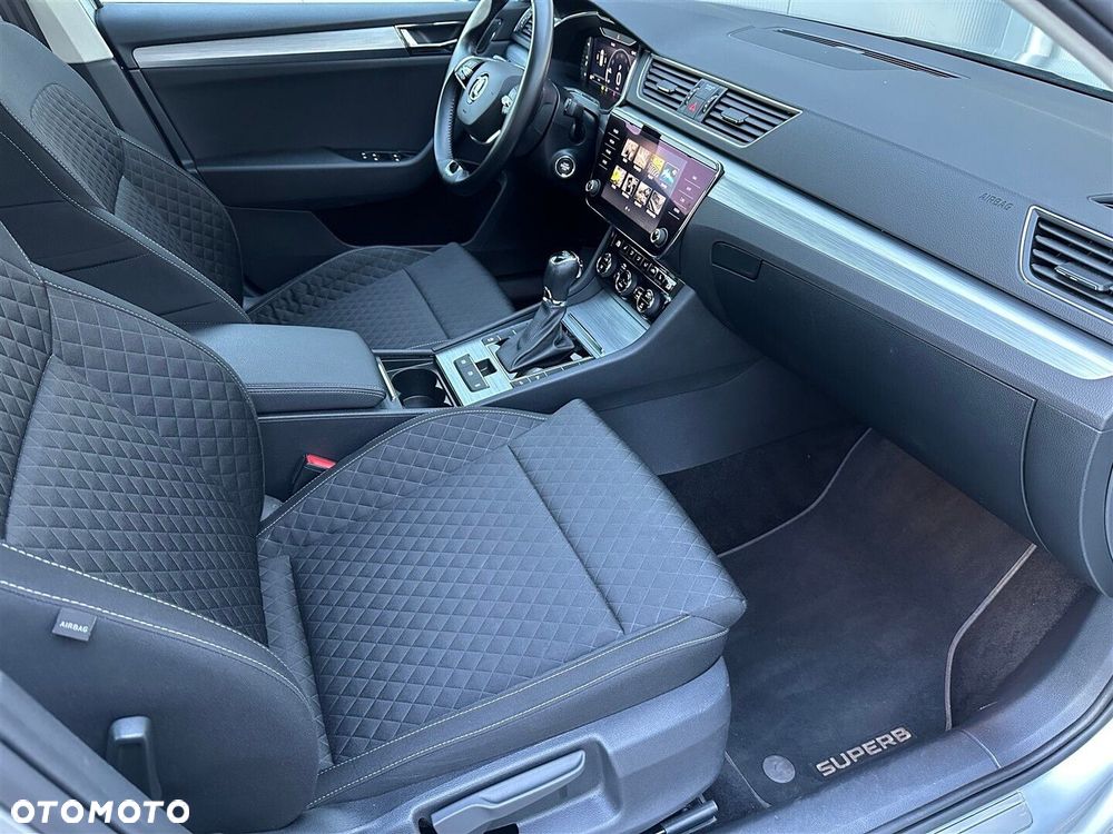 Skoda Superb 1.5 TSI Ambition DSG - 7