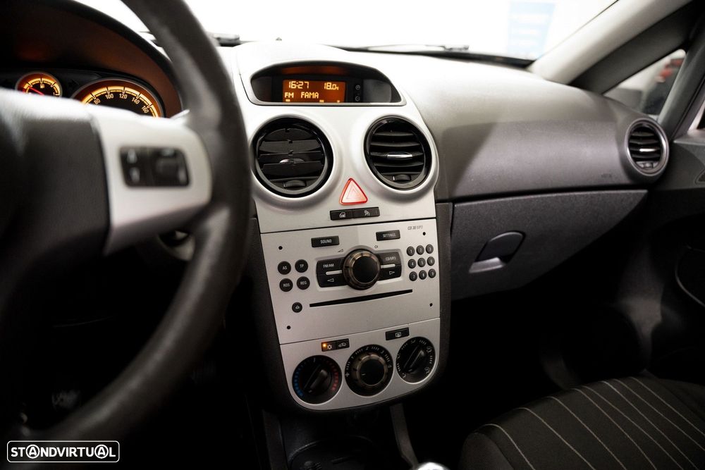 Opel Corsa 1.3 CDTi Enjoy EcoFLEX - 5