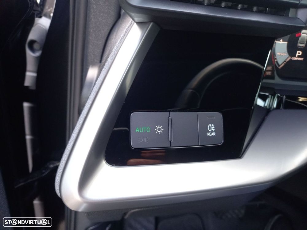 Audi A3 Limousine 30 TFSI Advanced S tronic - 16