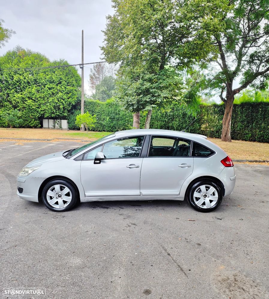 Citroën C4 1.6 HDi Exclusive - 6