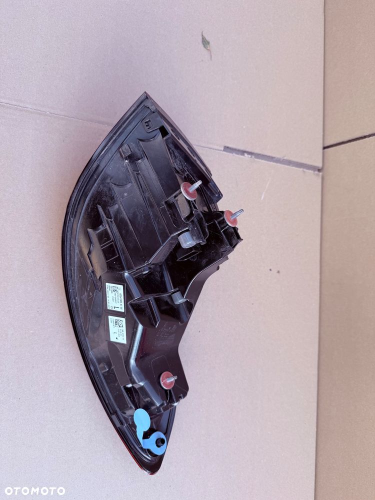 LAMPA TYLNA TYŁ LEWA MERCEDES GLC A254 A2549064700 - 2