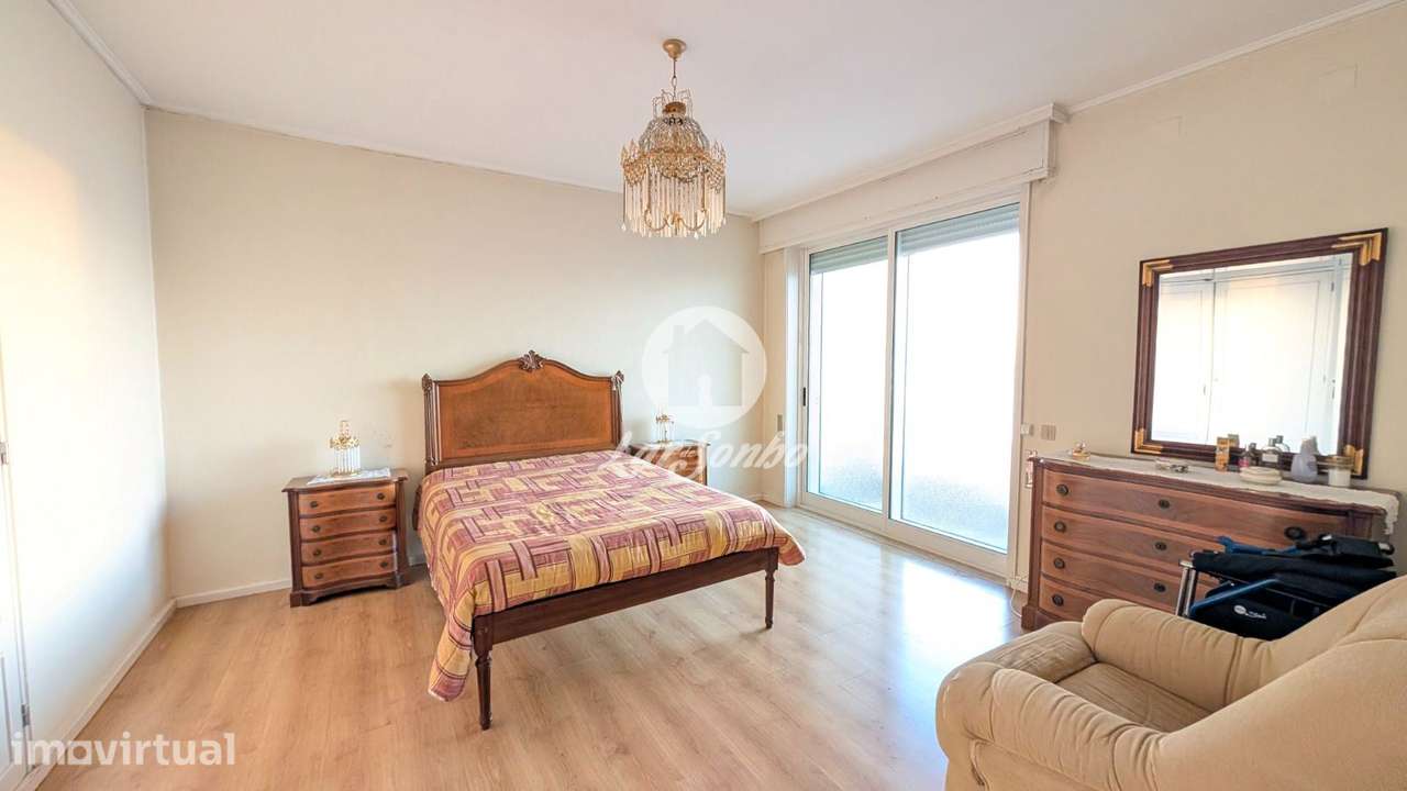Apartamento T6 na 1º linha de Praia na Póvoa de Varzim - Grande imagem: 4/14