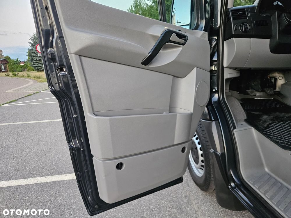 Volkswagen Crafter - 21