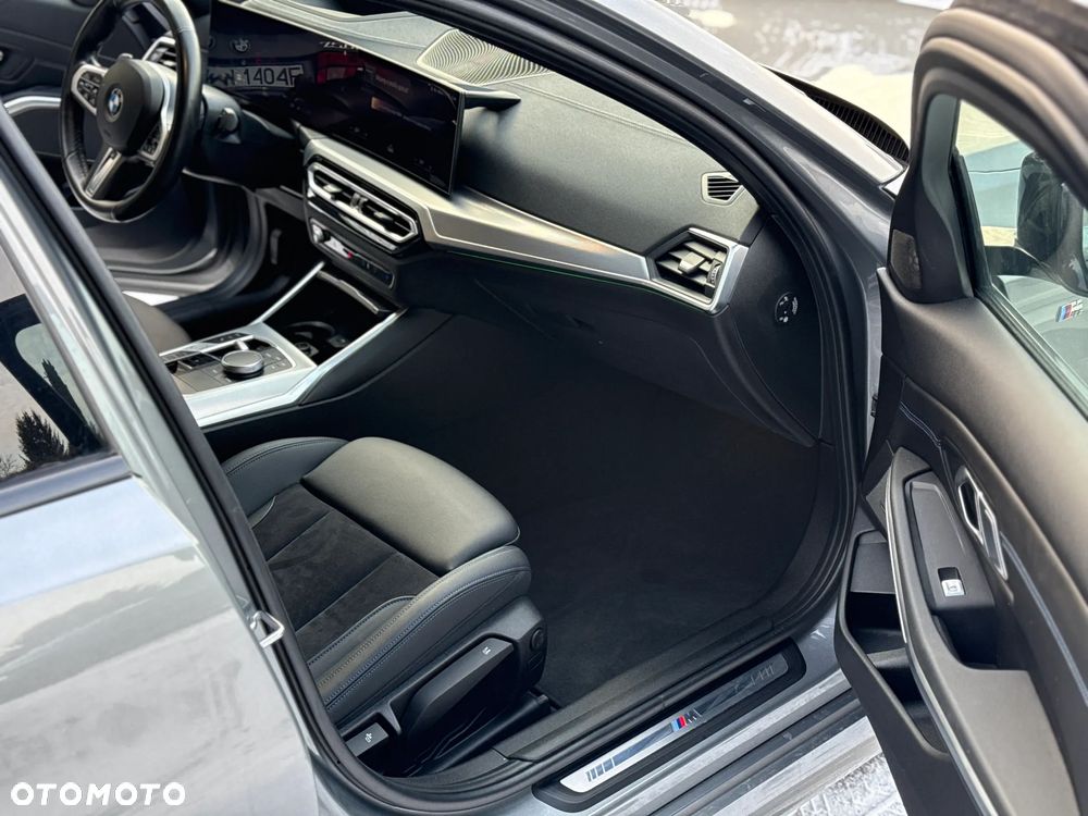 BMW Seria 3 320d xDrive M Sport sport - 36