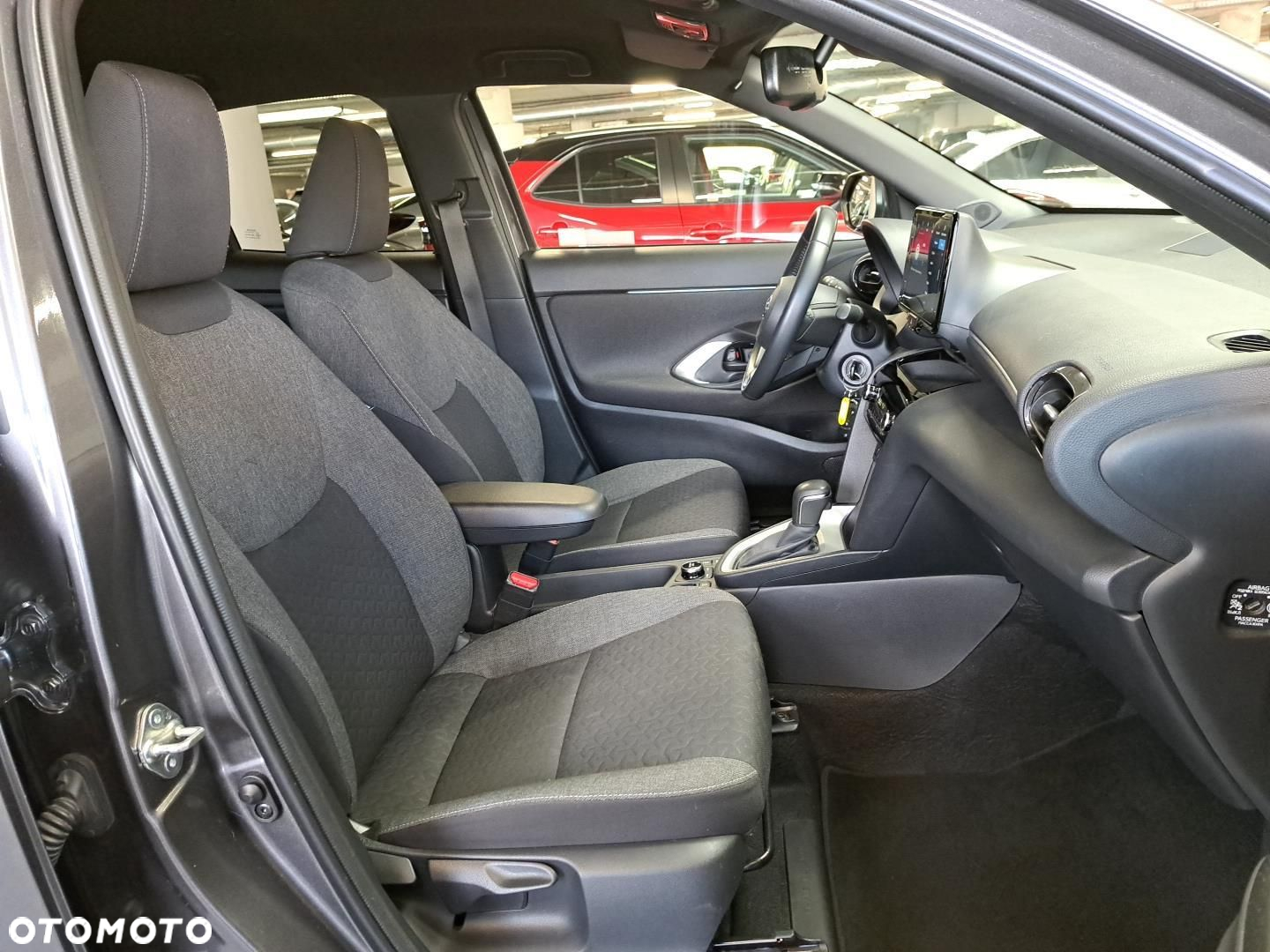 Toyota Yaris Cross - 10